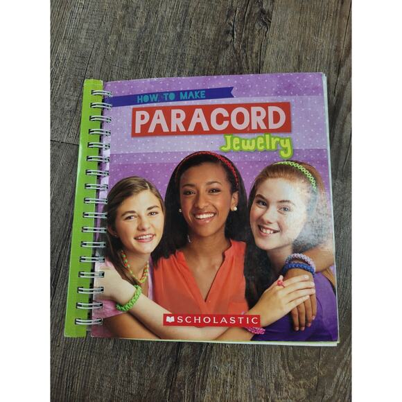 How to Make Paracord Jewelry Kris Herschmann - Scholastic DIY Girls Craft Kit - Picture 1 of 4